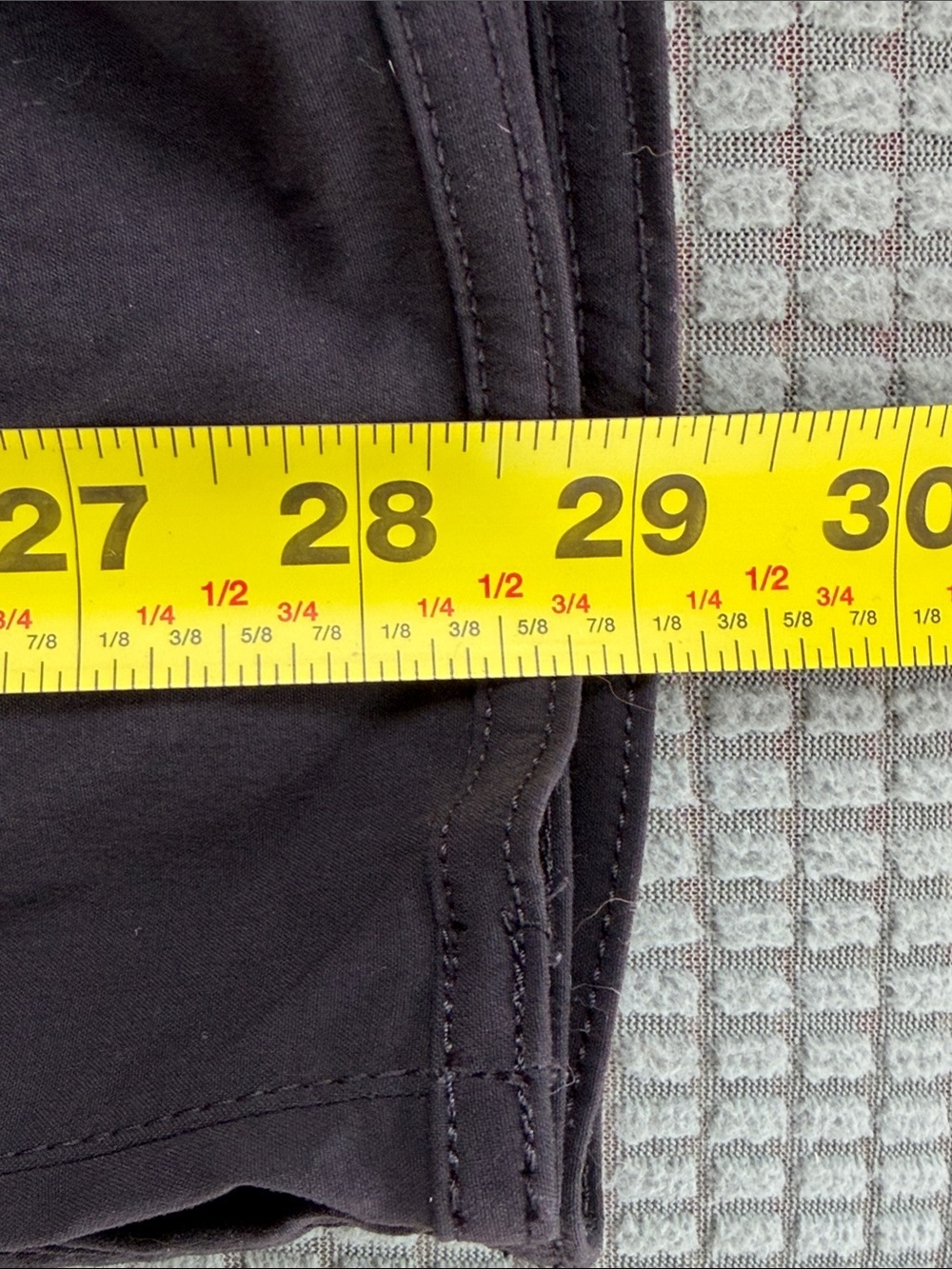 Eddie Bauer Black Capri Cargo Pants - Picture 6 of 9